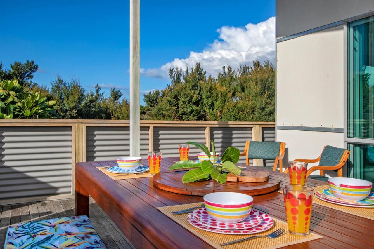 The Nautical Bach - Mangawhai Heads Holiday Home Dış mekan fotoğraf